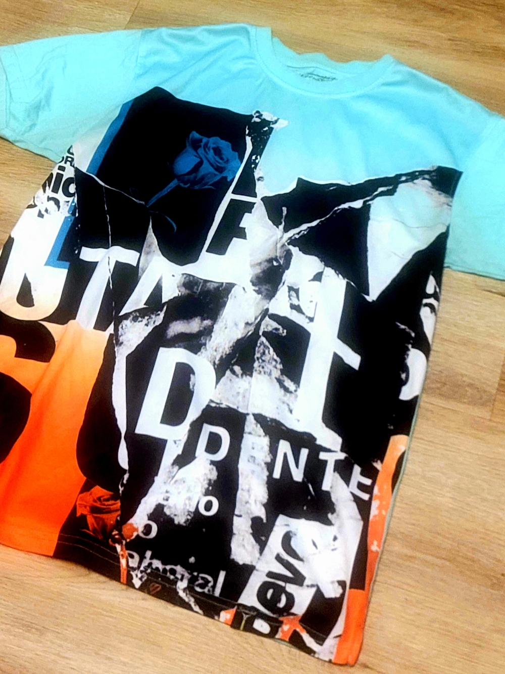 Screenshot Graphic Tee Y2K Streetwear Cyan Blue Orange Black Size M